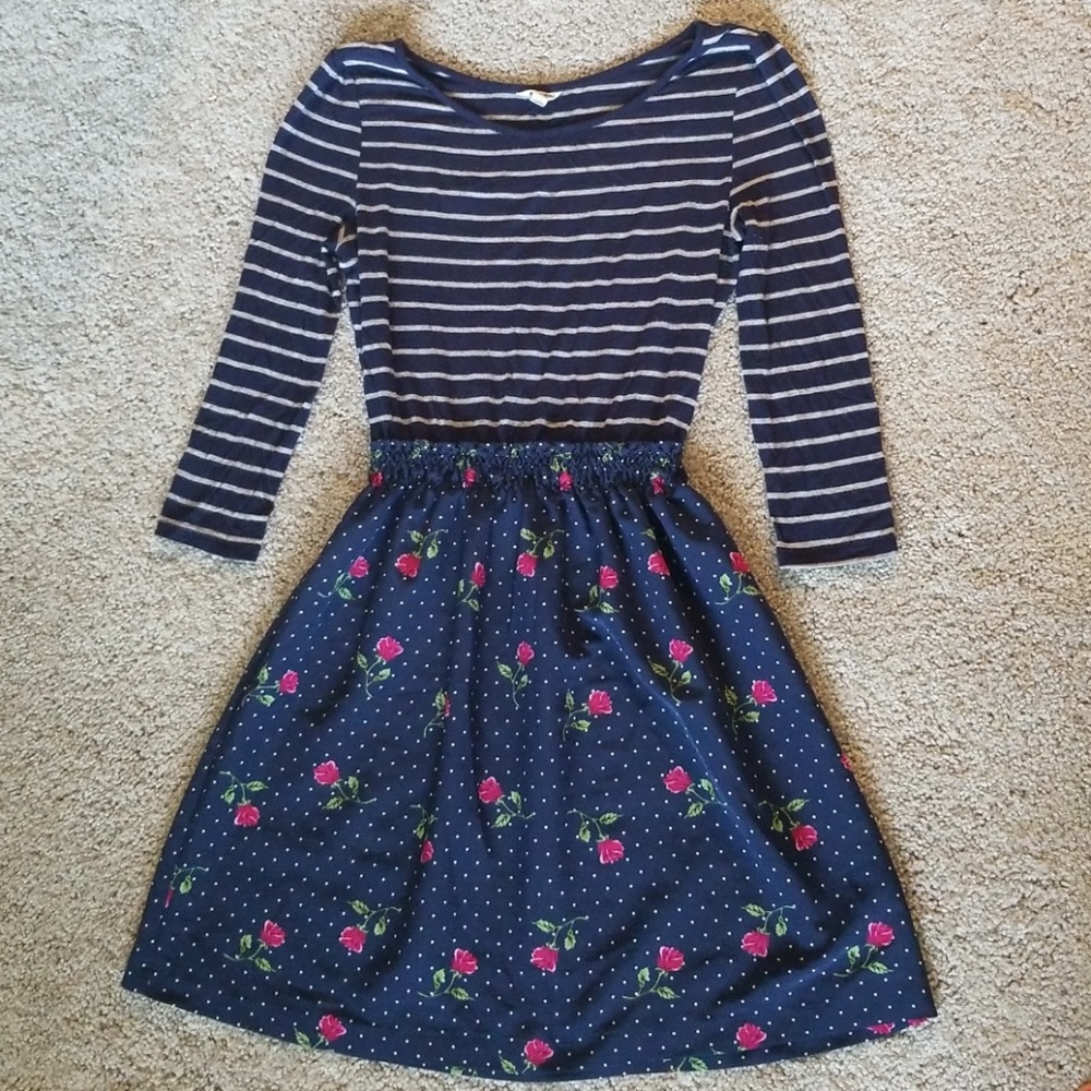 Long sleeved dress